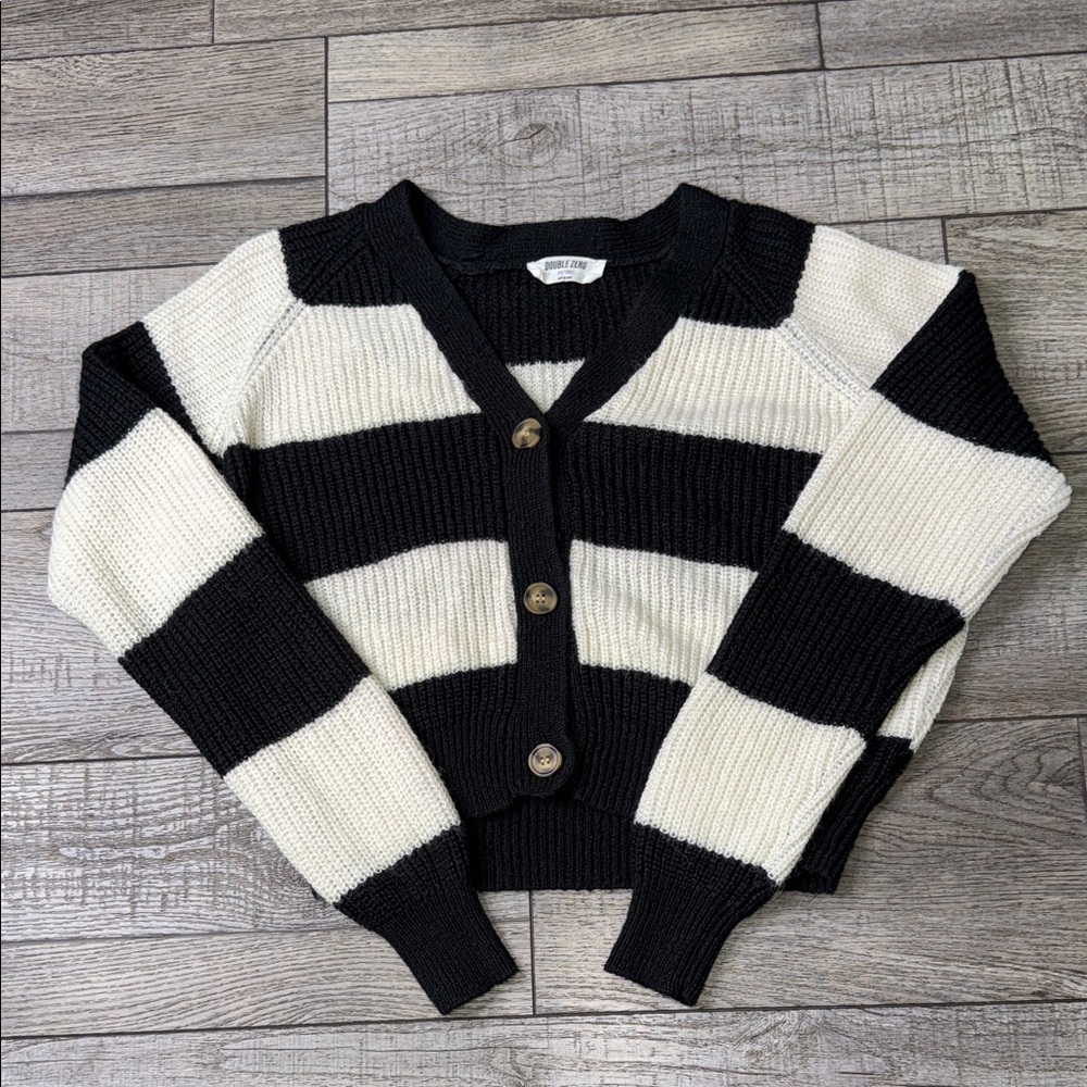 Double Zero Black and Cream Striped Cardigan